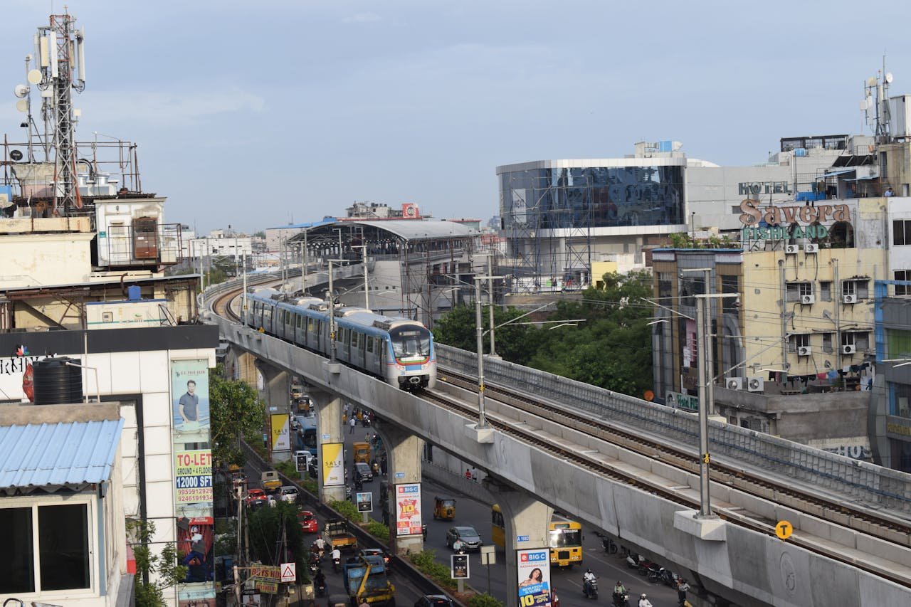 where to buy property noida or gurgaon