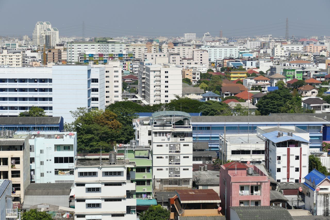 where to buy property noida or gurgaon